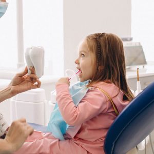 child at the dental office